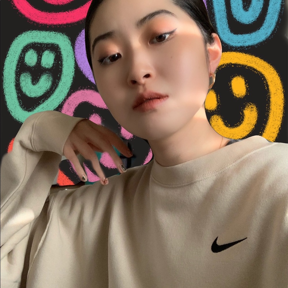 Nike Vinage Crewneck Oatmeal Tan Sweatshirt Logo